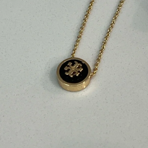 Tory Burch Necklace! - Picture 9 of 16